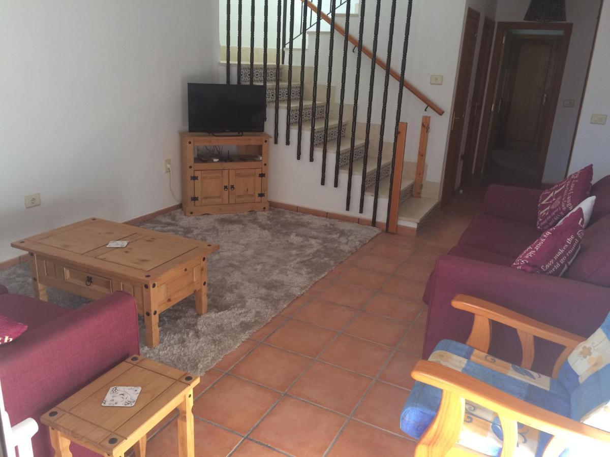 Puerto De Mazarron Large House With Roof Terrace & Sea Views-5 Guests Have 3 Bedrooms & 1 To 4 Guests Have 2 Bedrooms Ngoại thất bức ảnh