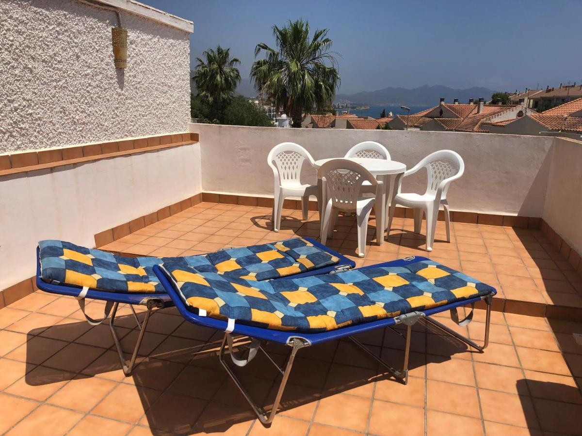 Puerto De Mazarron Large House With Roof Terrace & Sea Views-5 Guests Have 3 Bedrooms & 1 To 4 Guests Have 2 Bedrooms Ngoại thất bức ảnh