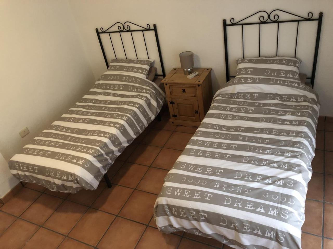 Puerto De Mazarron Large House With Roof Terrace & Sea Views-5 Guests Have 3 Bedrooms & 1 To 4 Guests Have 2 Bedrooms Ngoại thất bức ảnh