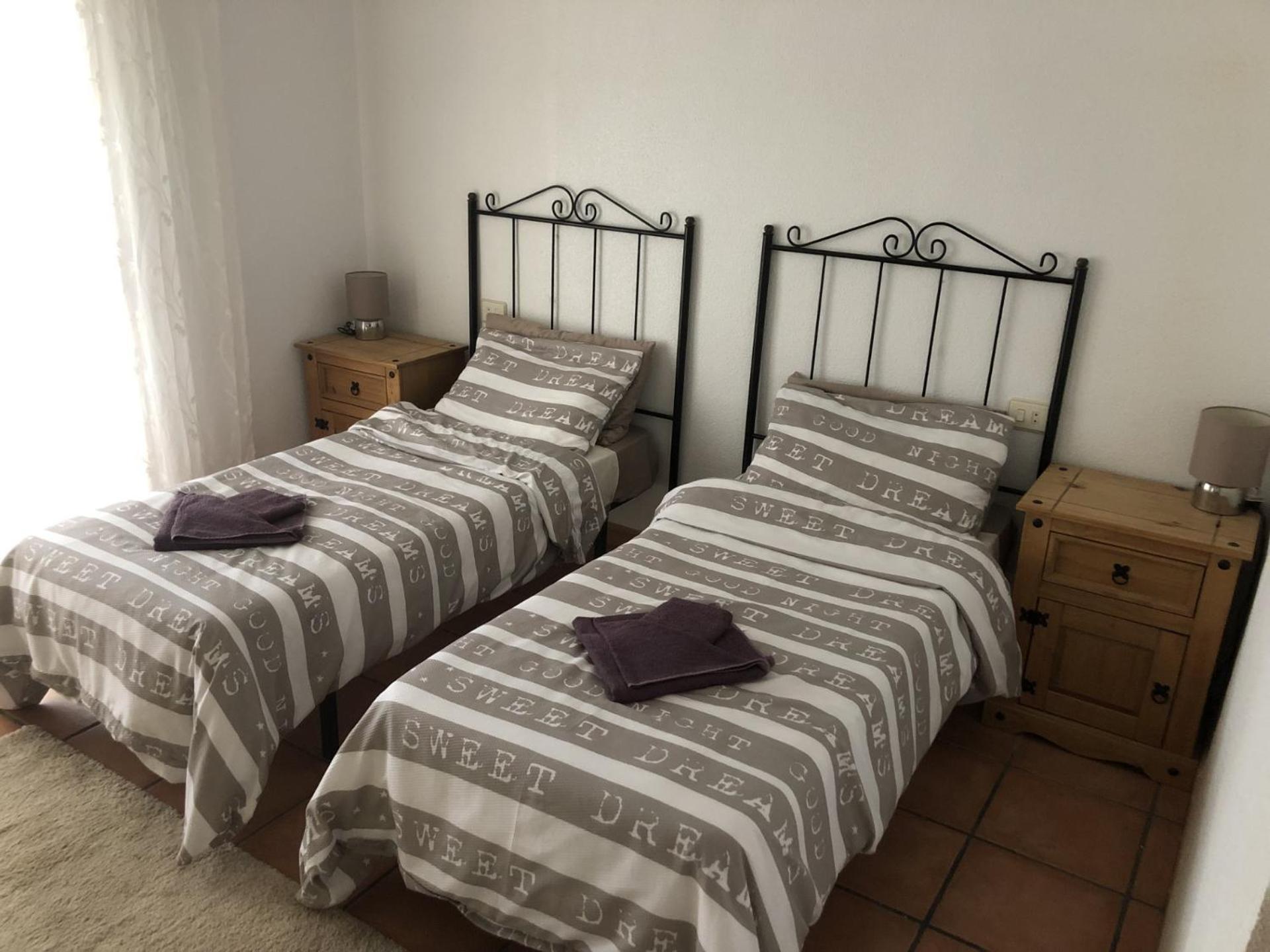 Puerto De Mazarron Large House With Roof Terrace & Sea Views-5 Guests Have 3 Bedrooms & 1 To 4 Guests Have 2 Bedrooms Ngoại thất bức ảnh